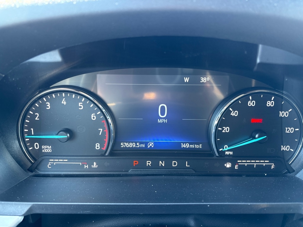 Ford Explorer XLT RWD 2024