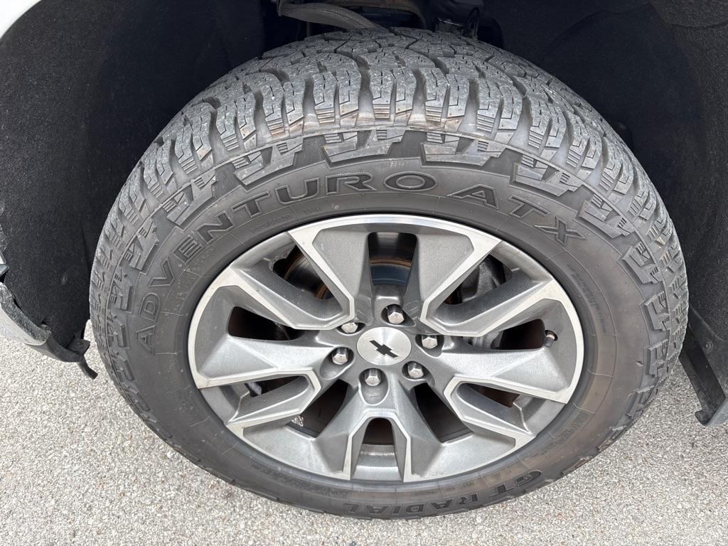 Chevrolet Silverado 1500 4WD Crew Cab 147" LT 2020