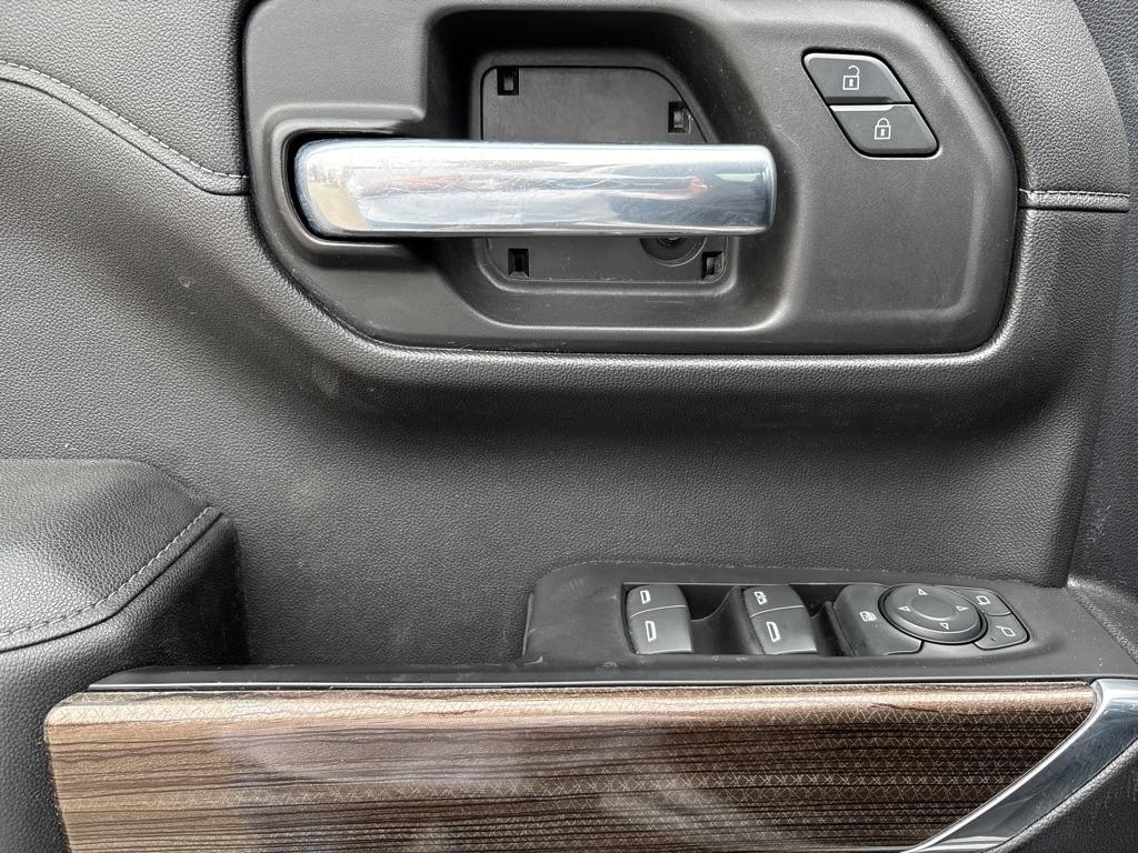 Chevrolet Silverado 1500 4WD Crew Cab 147" LT 2020