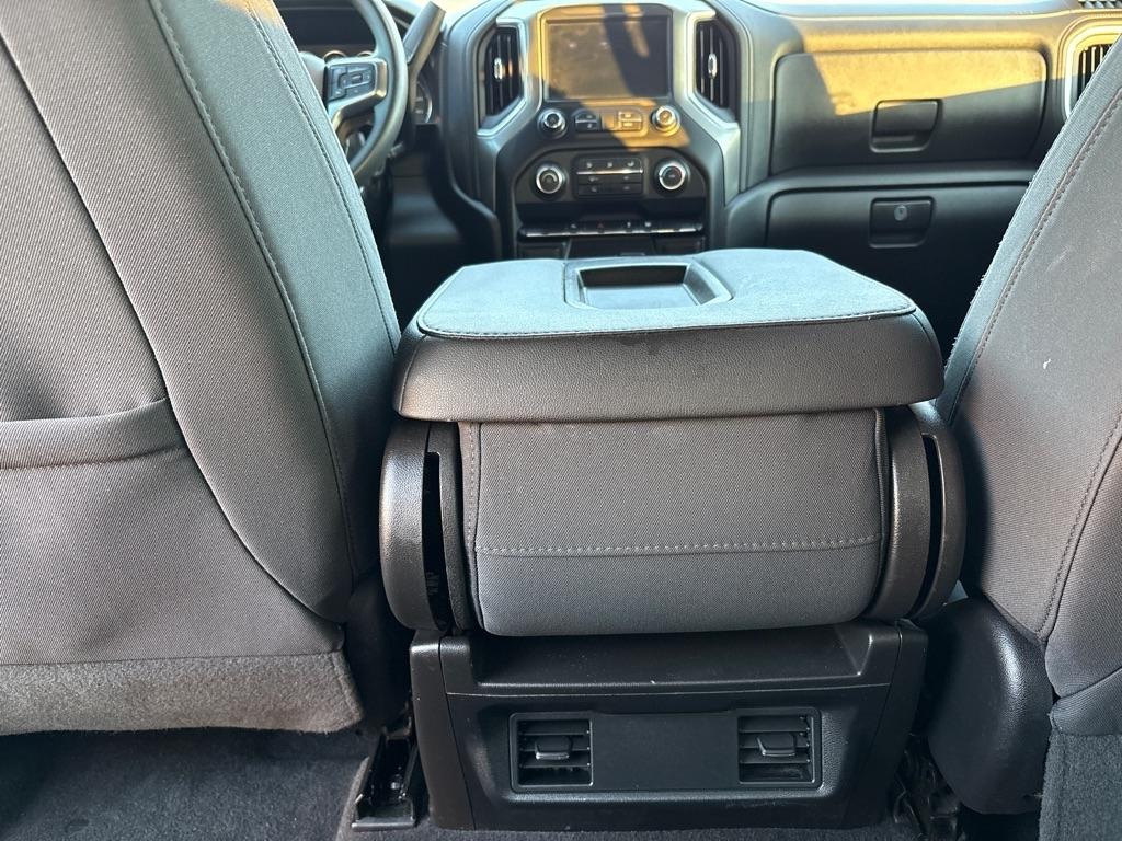 Chevrolet Silverado 1500 4WD Crew Cab 147" LT 2020