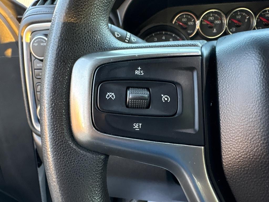Chevrolet Silverado 1500 4WD Crew Cab 147" LT 2020