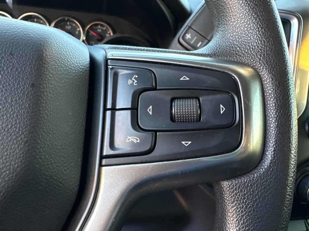 Chevrolet Silverado 1500 4WD Crew Cab 147" LT 2020