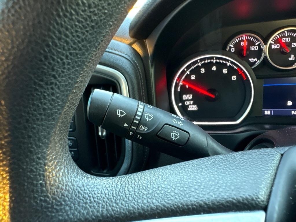 Chevrolet Silverado 1500 4WD Crew Cab 147" LT 2020
