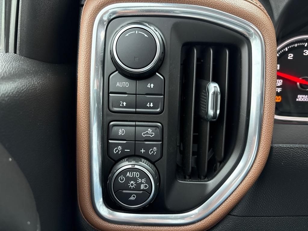 Chevrolet Silverado 1500 4WD Crew Cab 147" High Country 2019