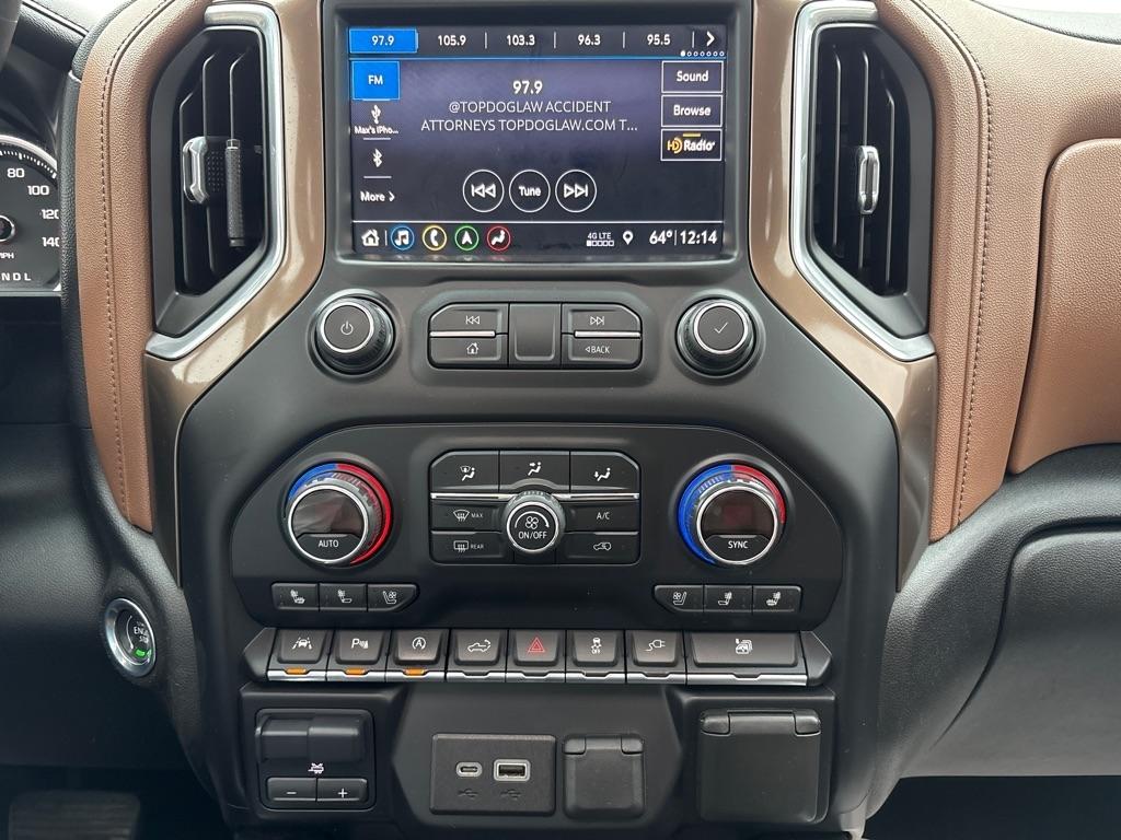 Chevrolet Silverado 1500 4WD Crew Cab 147" High Country 2019