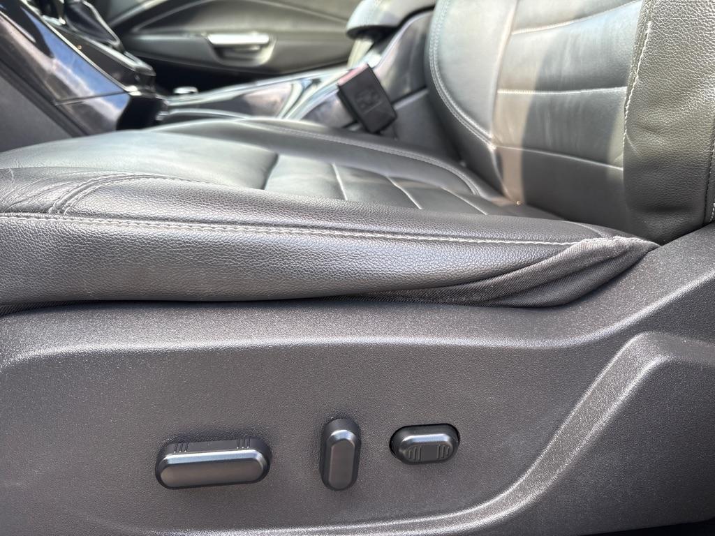 Ford Escape FWD 4dr Titanium 2016