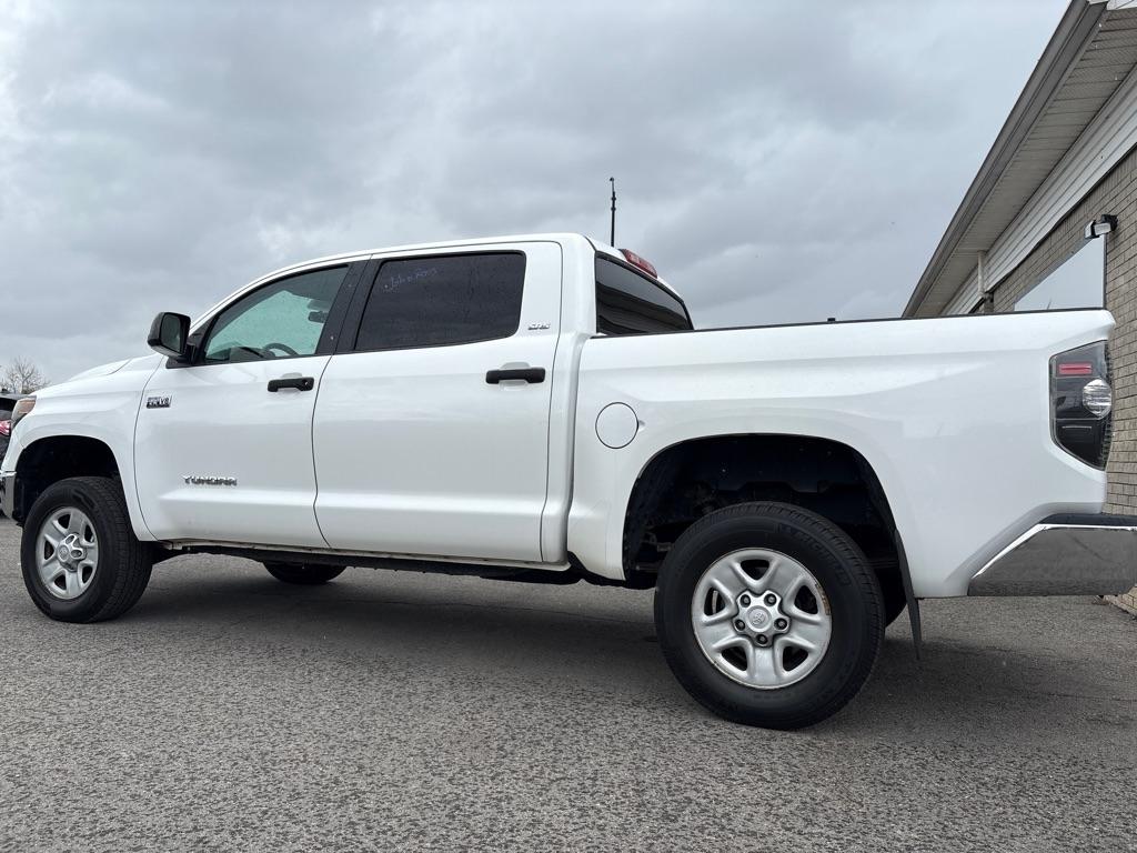 Toyota Tundra 4WD Truck CrewMax 5.7L V8 6-Spd AT TRD Pro (Natl) 2016