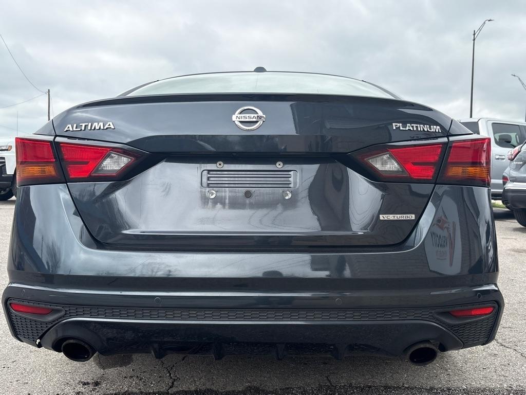 Nissan Altima 2.0 Platinum Sedan 2020