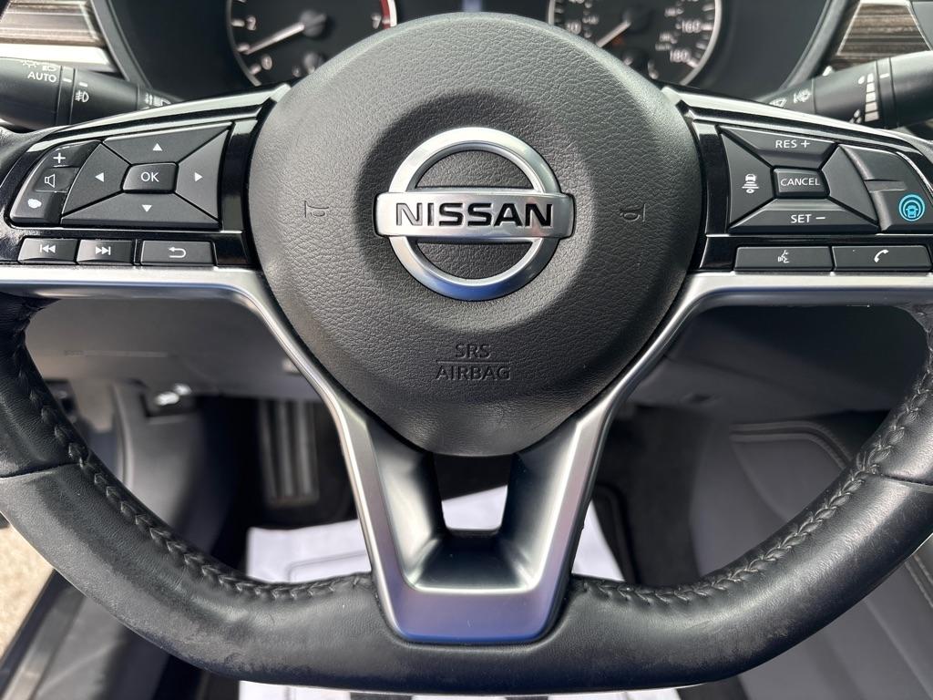 Nissan Altima 2.0 Platinum Sedan 2020