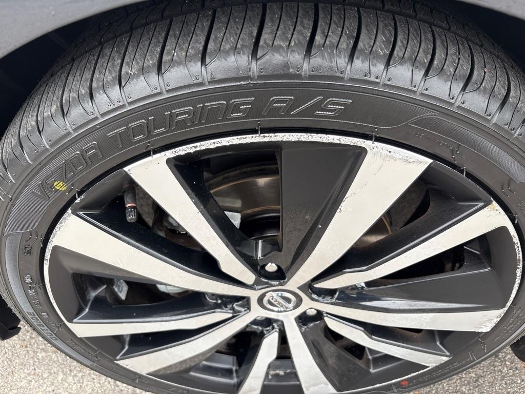 Nissan Altima 2.0 Platinum Sedan 2020