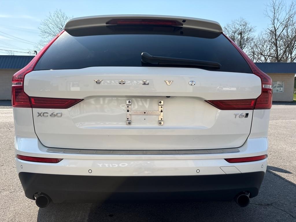 Volvo XC60 T6 AWD Momentum 2021