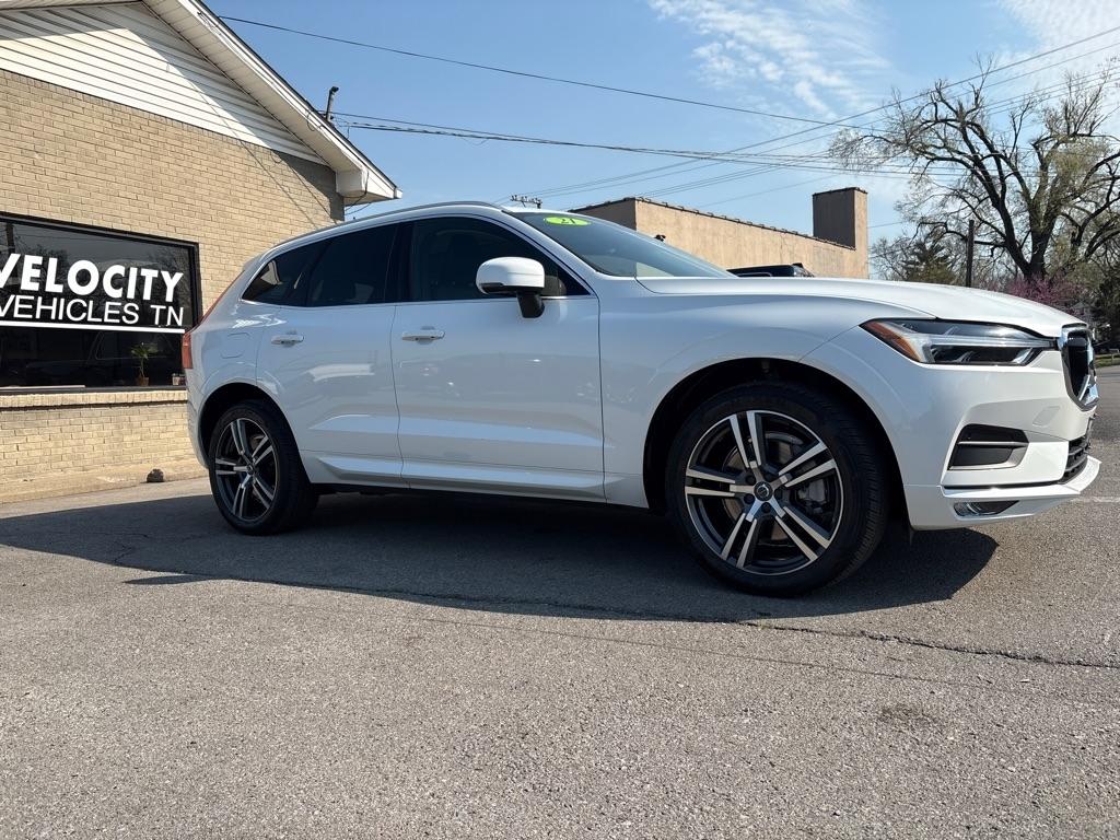 Volvo XC60 T6 AWD Momentum 2021