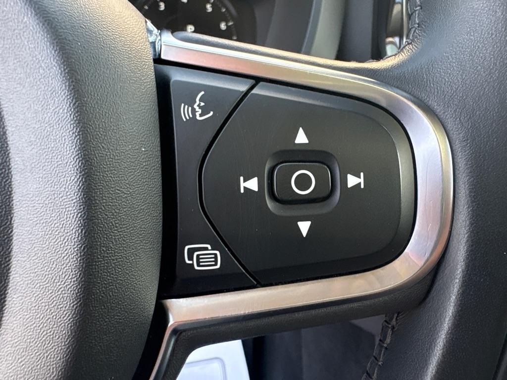 Volvo XC60 T6 AWD Momentum 2021