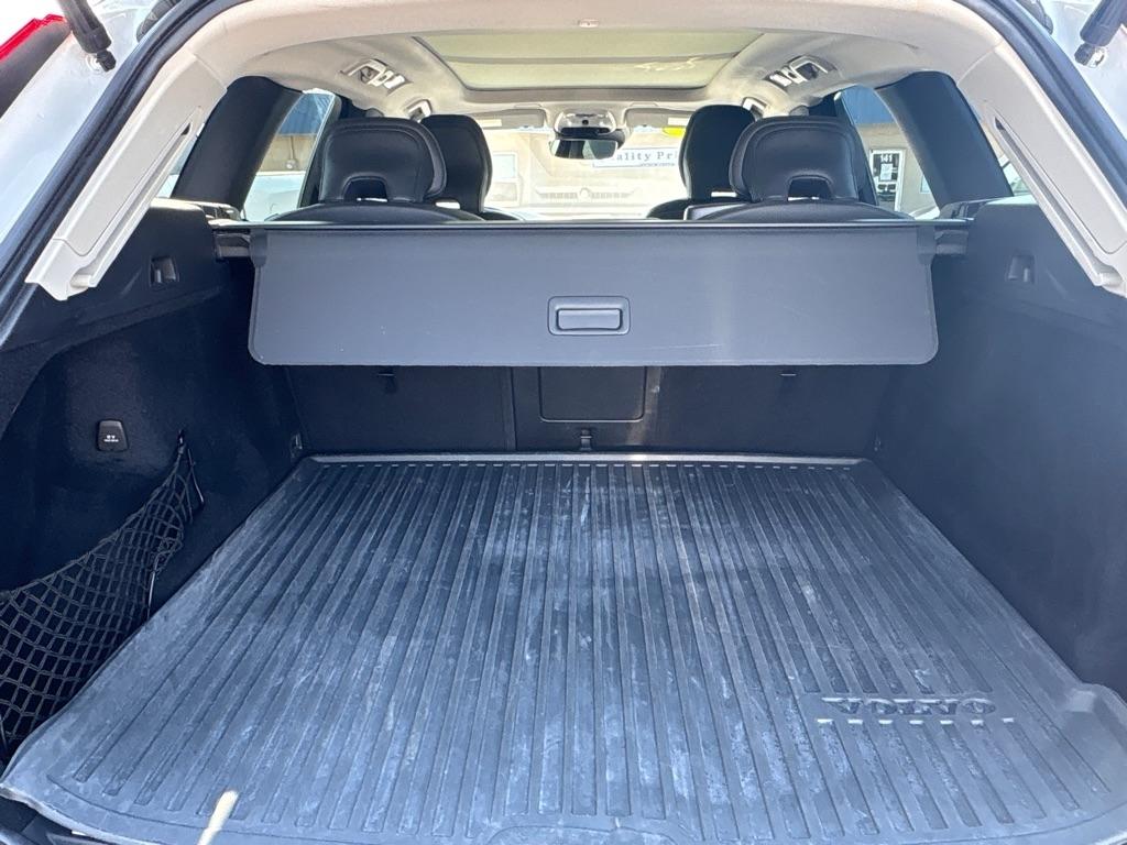 Volvo XC60 T6 AWD Momentum 2021