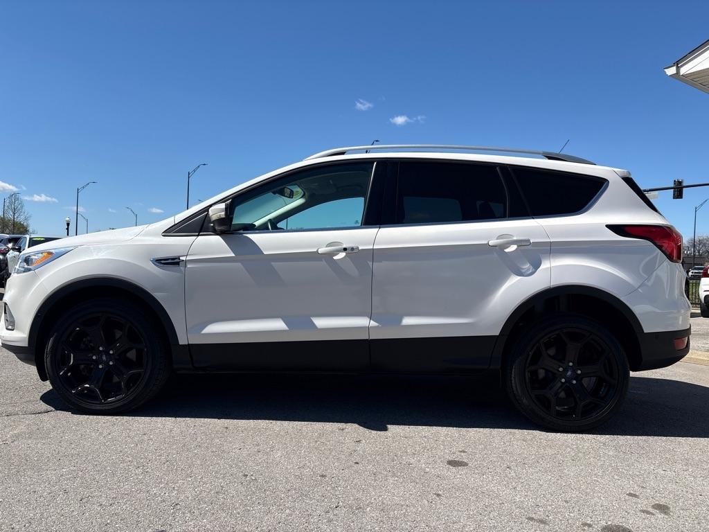 Ford Escape Titanium 4WD 2019
