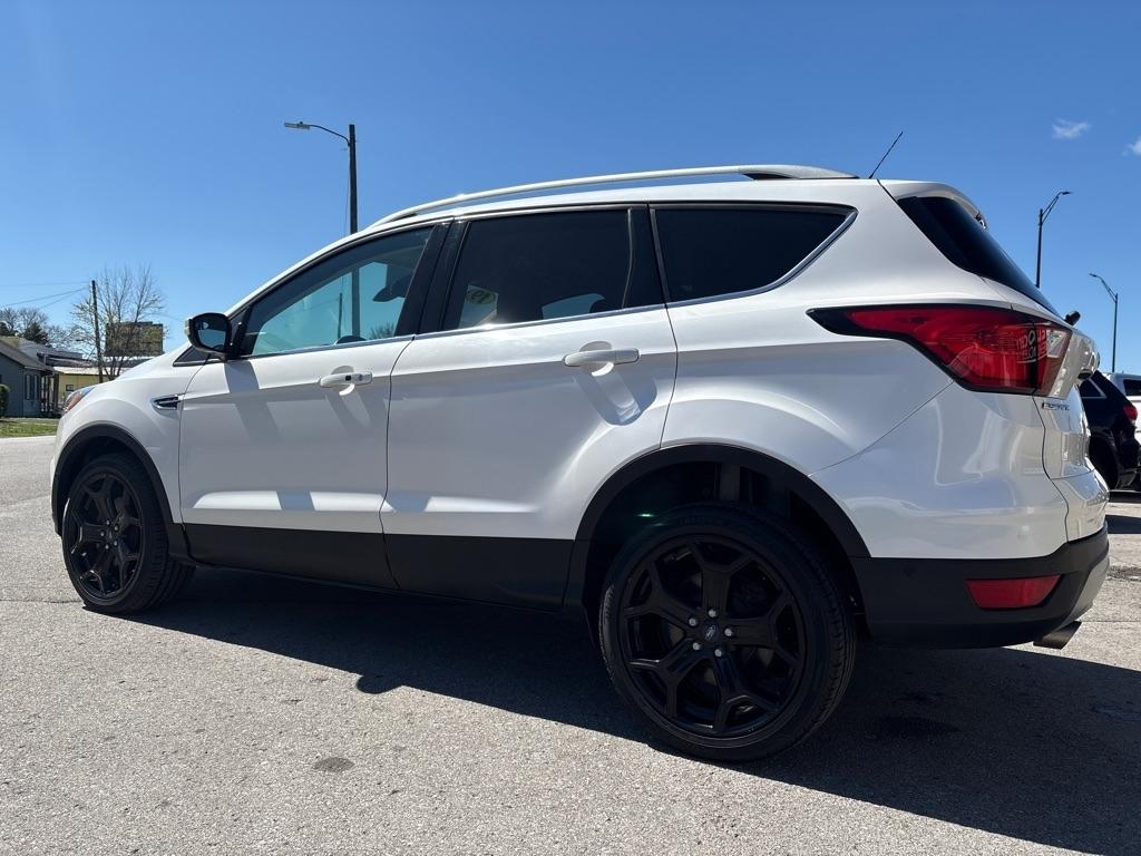Ford Escape Titanium 4WD 2019