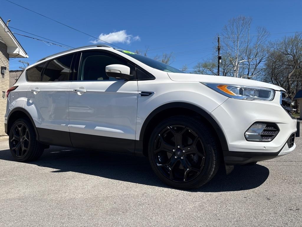Ford Escape Titanium 4WD 2019