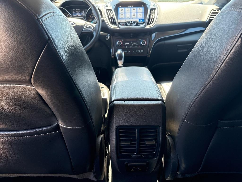 Ford Escape Titanium 4WD 2019