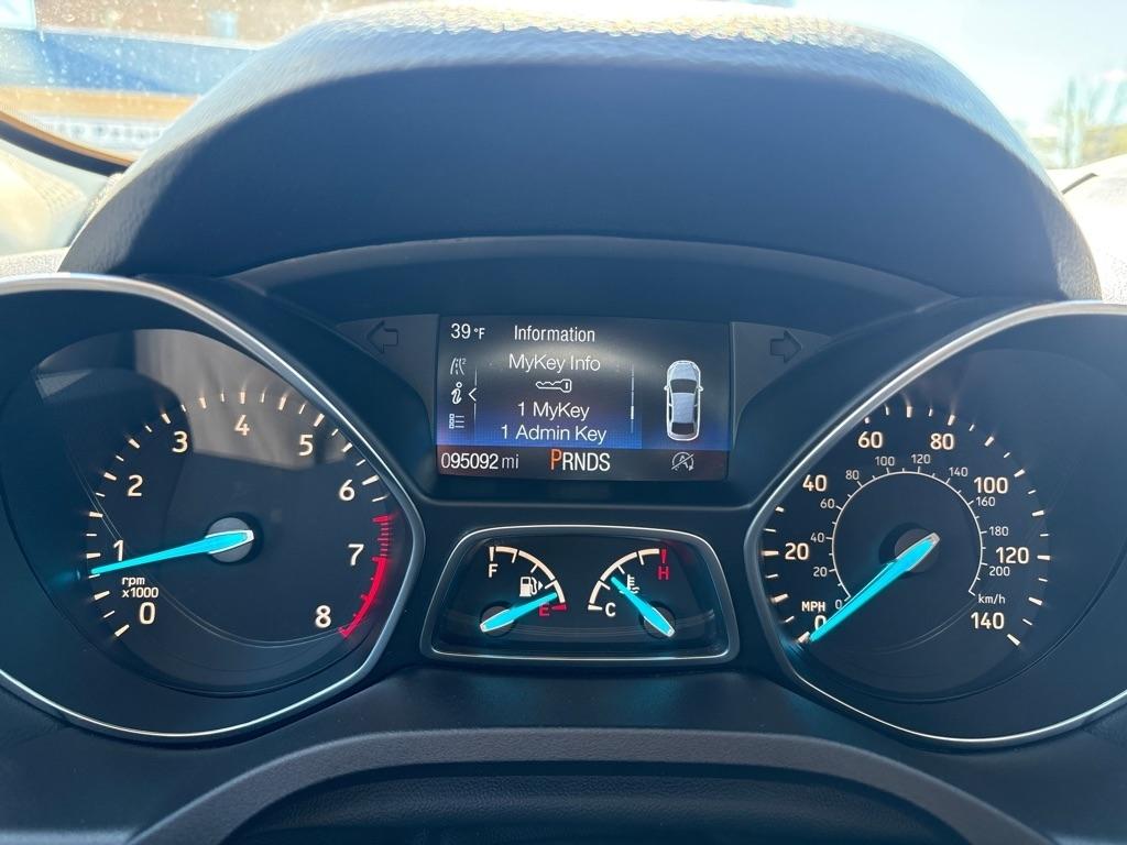 Ford Escape Titanium 4WD 2019