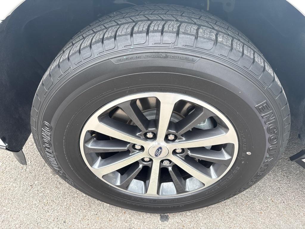 Ford Expedition XLT 4x2 2021