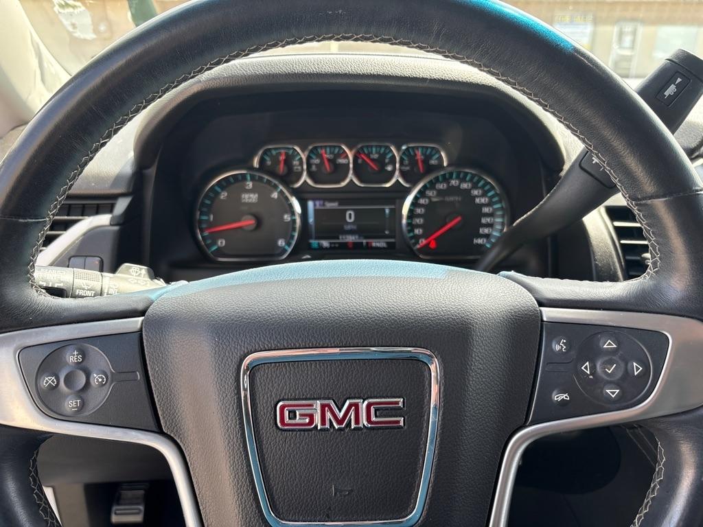 GMC Yukon 4WD 4dr SLE 2017