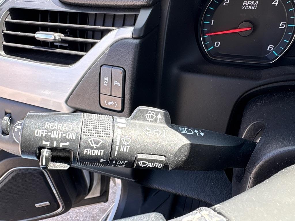 GMC Yukon 4WD 4dr SLE 2017