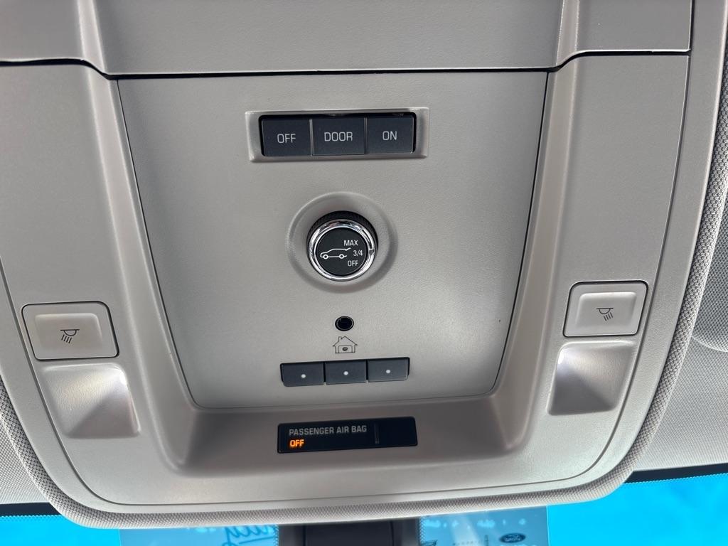 GMC Yukon 4WD 4dr SLE 2017