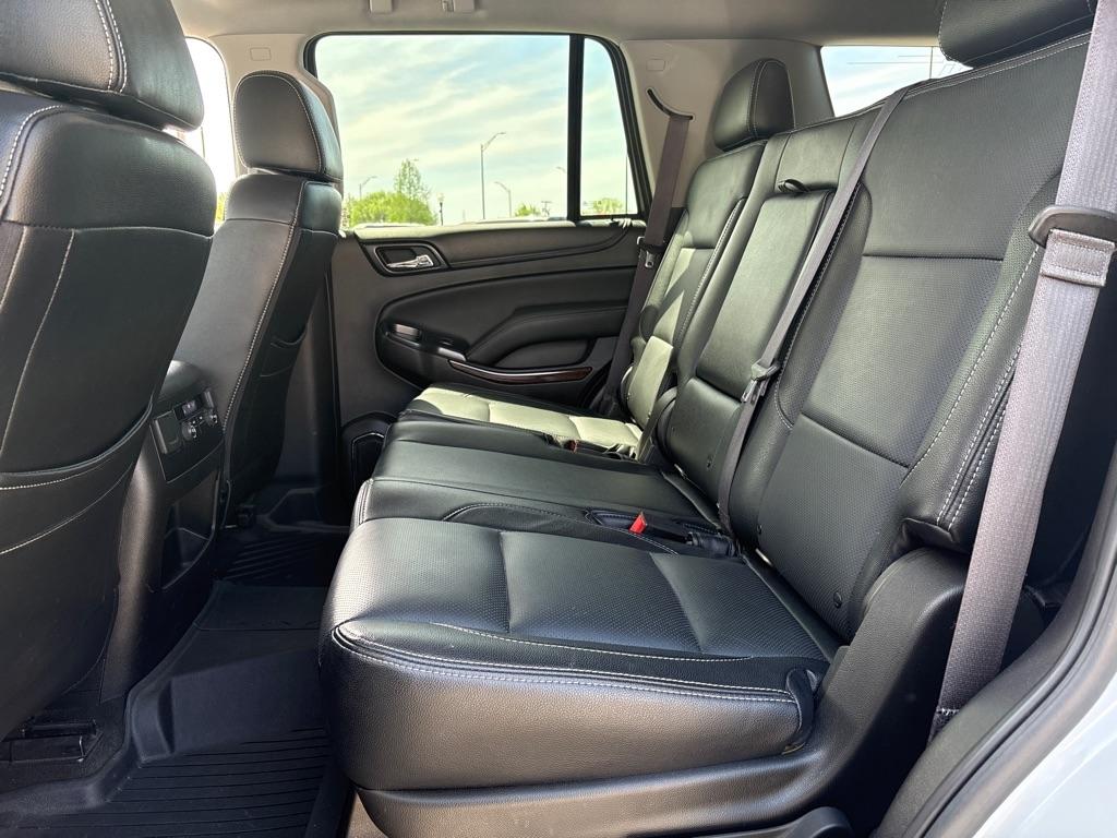 GMC Yukon 4WD 4dr SLE 2017