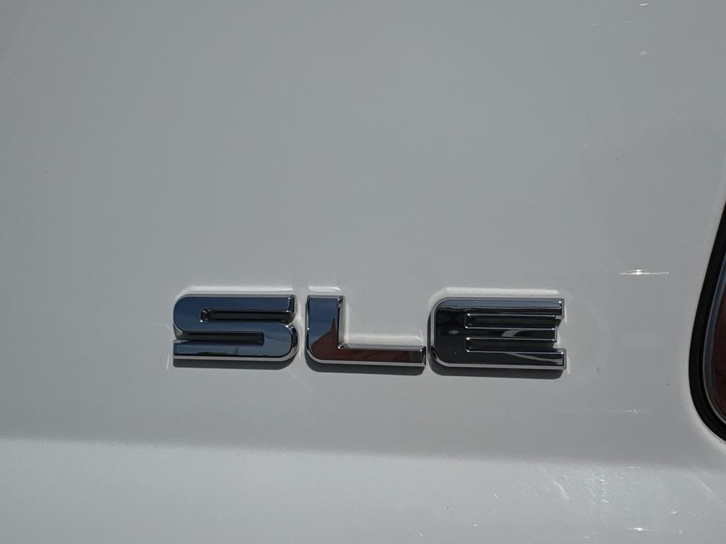 GMC Yukon 4WD 4dr SLE 2017