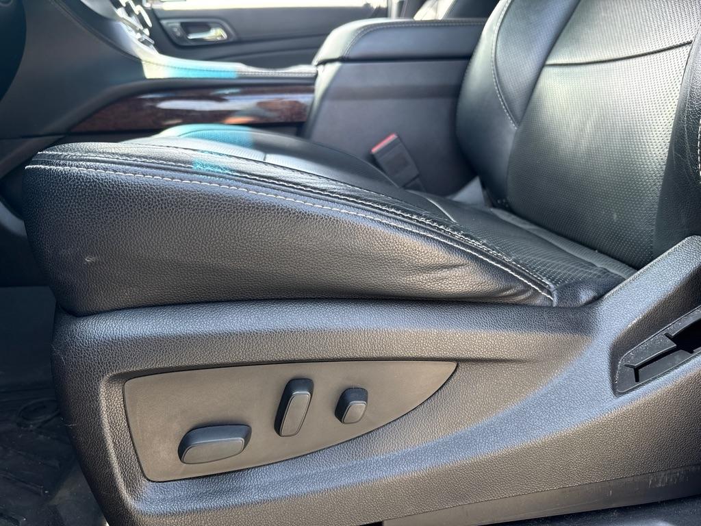 GMC Yukon 4WD 4dr SLE 2017