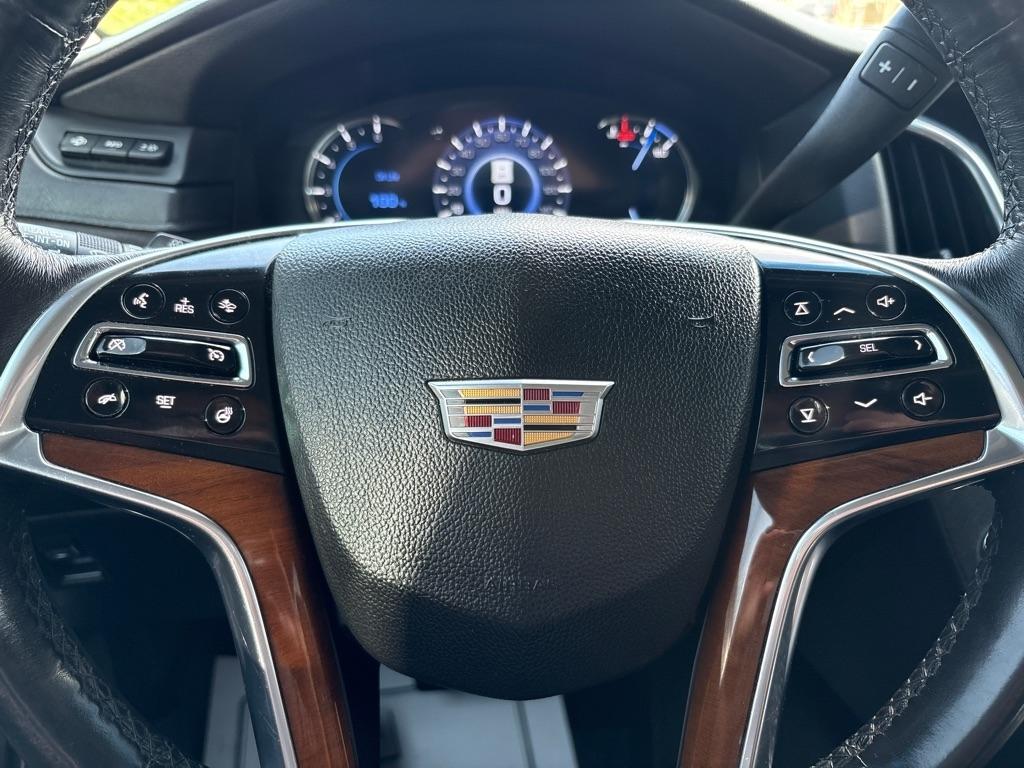 Cadillac Escalade ESV 4WD 4dr Premium Luxury 2018