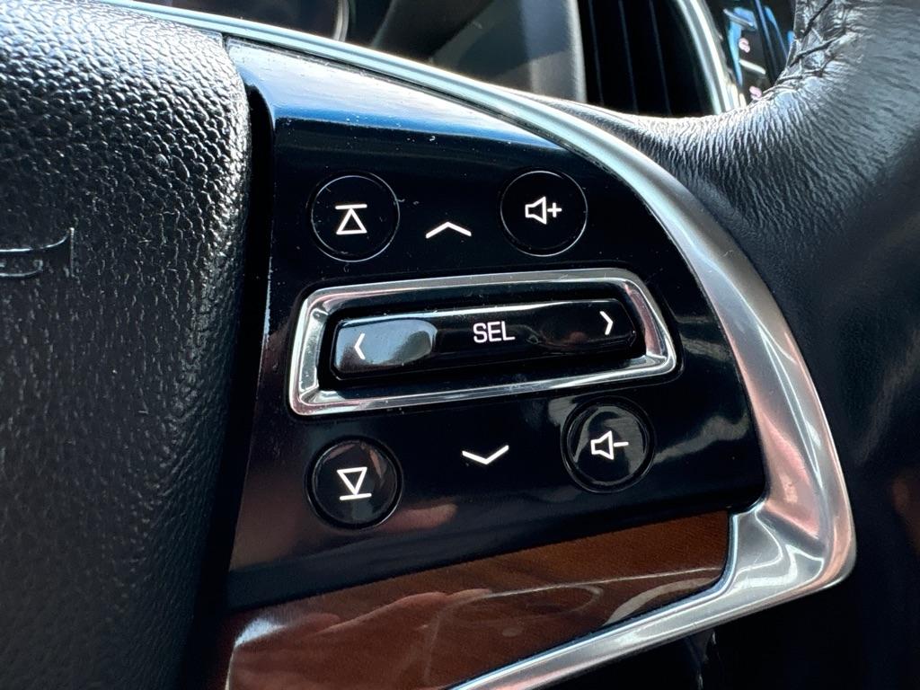 Cadillac Escalade ESV 4WD 4dr Premium Luxury 2018