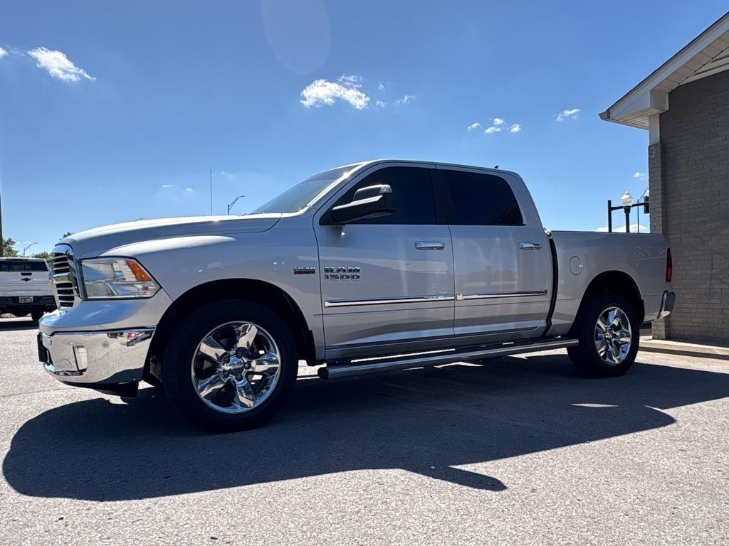 RAM 1500 Big Horn 4x4 Crew Cab 5'7" Box 2017