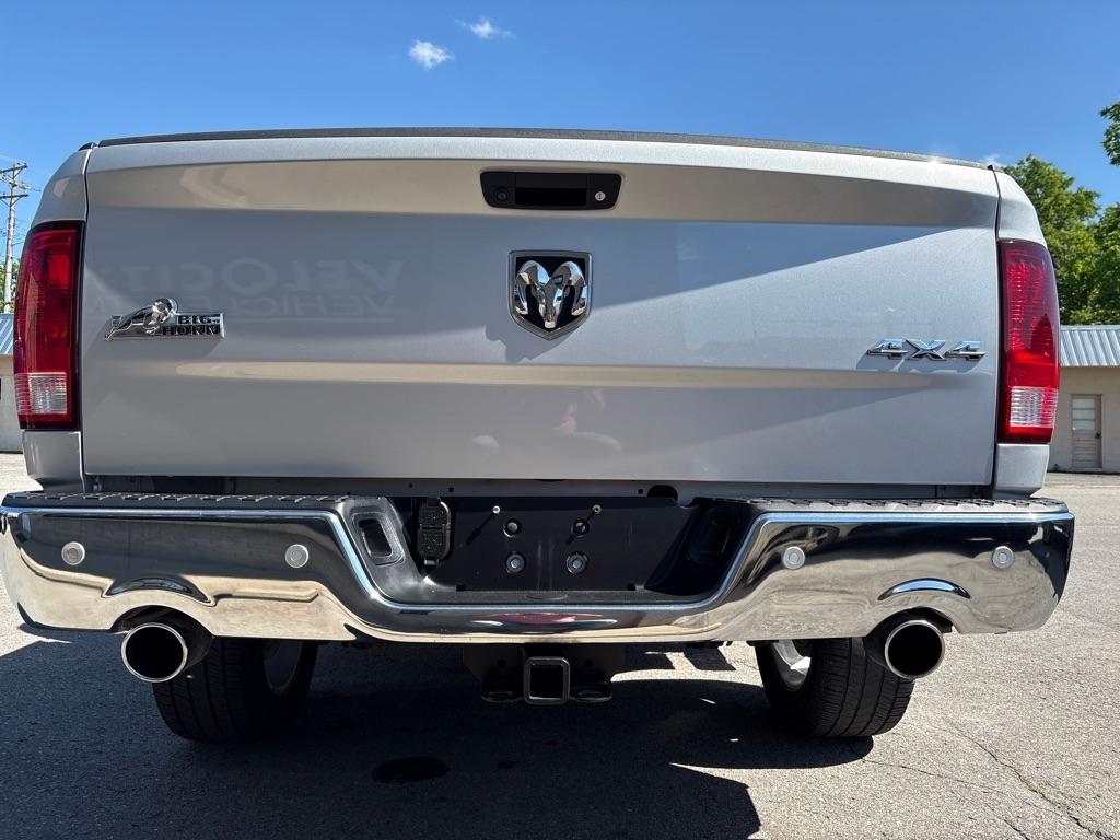 RAM 1500 Big Horn 4x4 Crew Cab 5'7" Box 2017