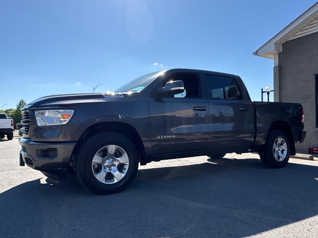 RAM 1500 Big Horn 4x4 Crew Cab 5'7" Box 2021