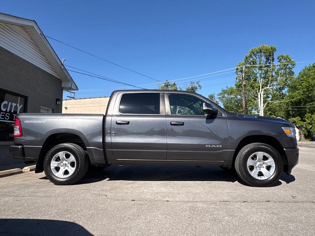 RAM 1500 Big Horn 4x4 Crew Cab 5'7" Box 2021