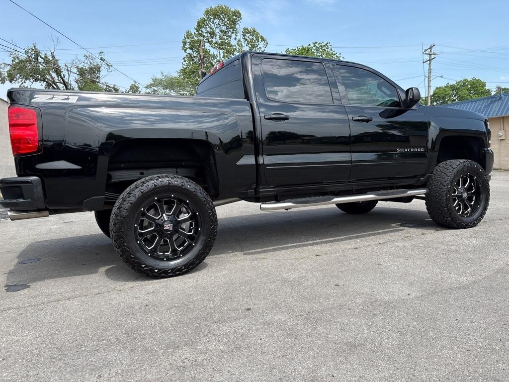 Chevrolet Silverado 1500 4WD Crew Cab 143.5" LT w/2LT 2016