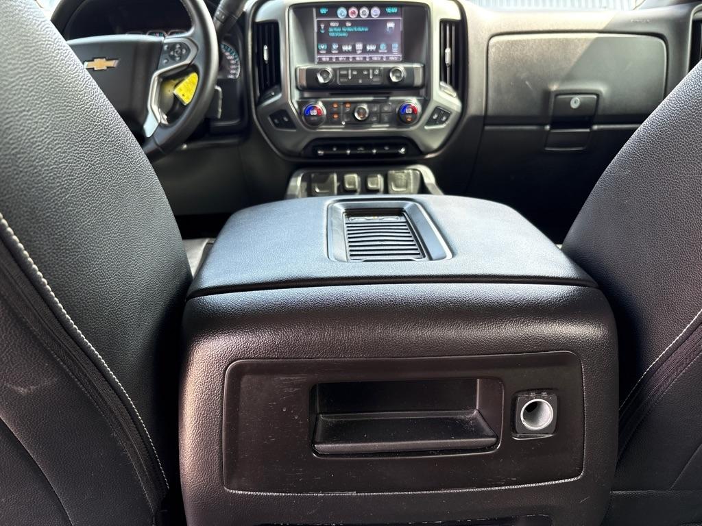 Chevrolet Silverado 1500 4WD Crew Cab 143.5" LT w/2LT 2016