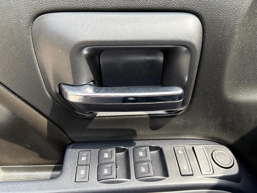 Chevrolet Silverado 1500 4WD Crew Cab 143.5" LT w/2LT 2016
