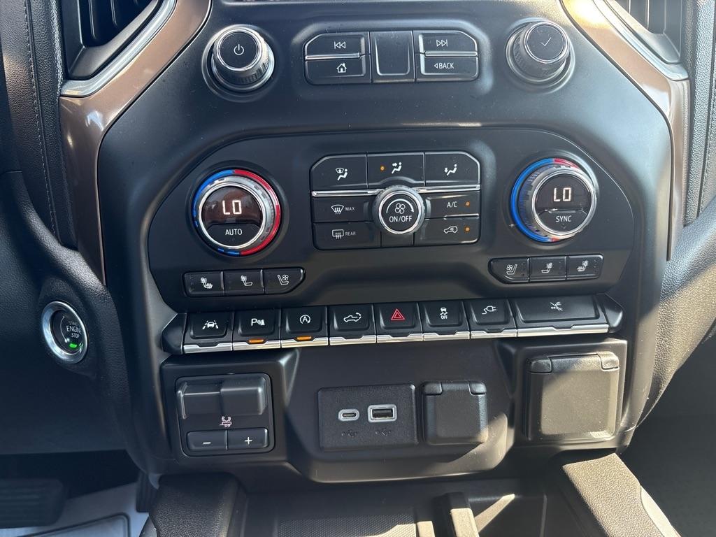 Chevrolet Silverado 1500 4WD Crew Cab 157" High Country 2019