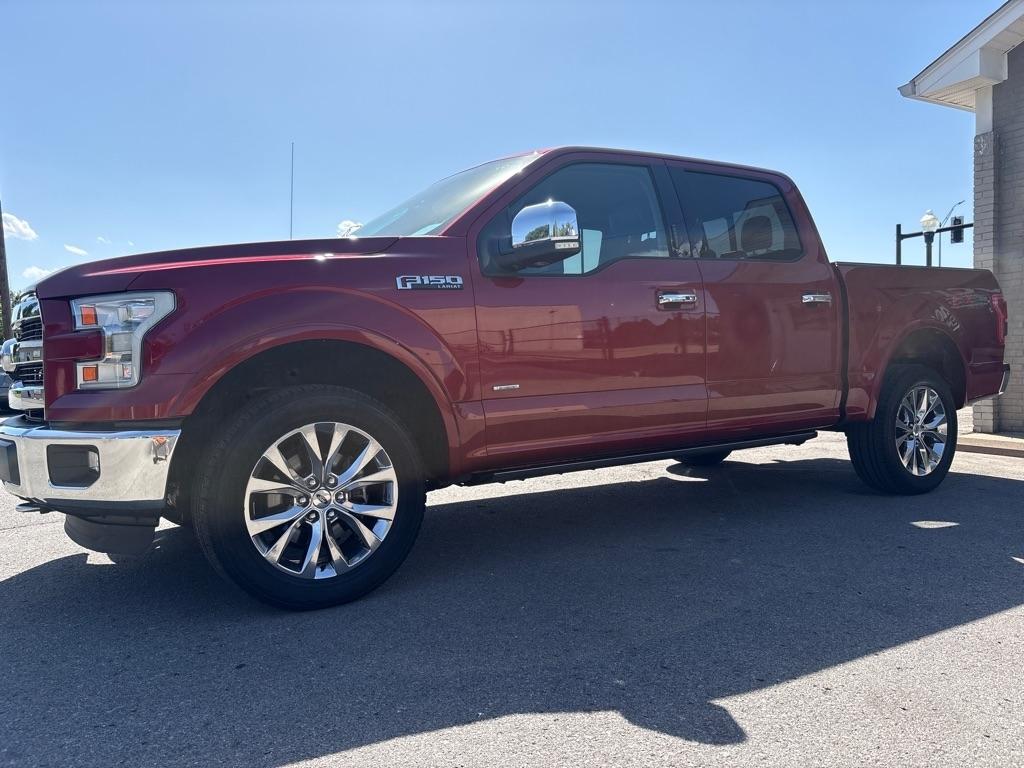 Ford F-150 4WD SuperCrew 145" Lariat 2016