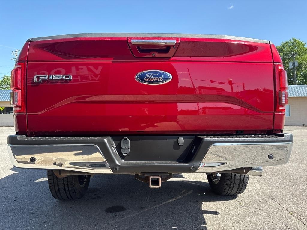 Ford F-150 4WD SuperCrew 145" Lariat 2016