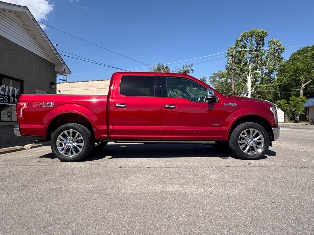Ford F-150 4WD SuperCrew 145" Lariat 2016