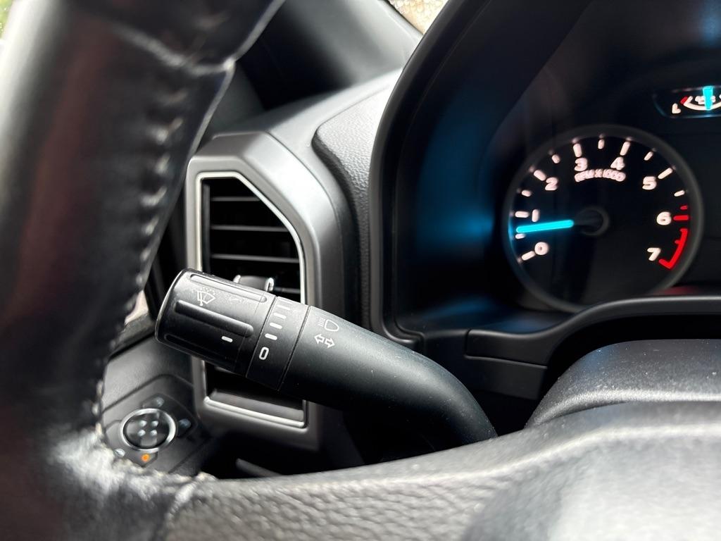 Ford F-150 XLT 4WD 2019