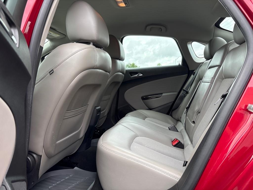 Buick Verano 4dr Sdn 2014