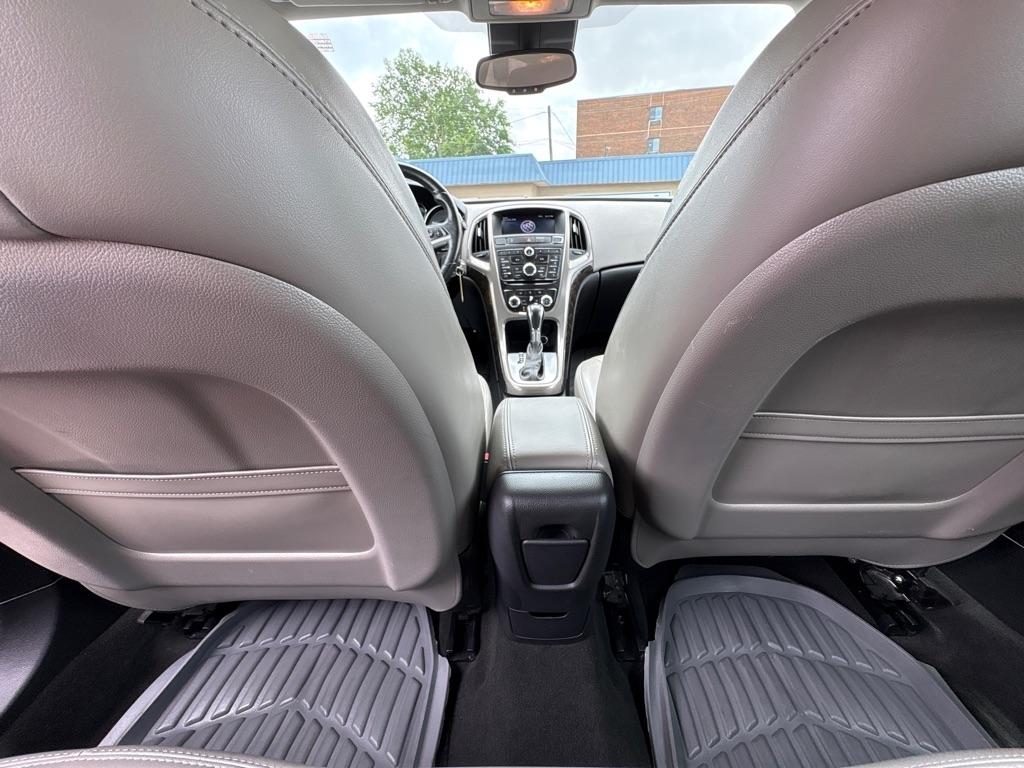 Buick Verano 4dr Sdn 2014