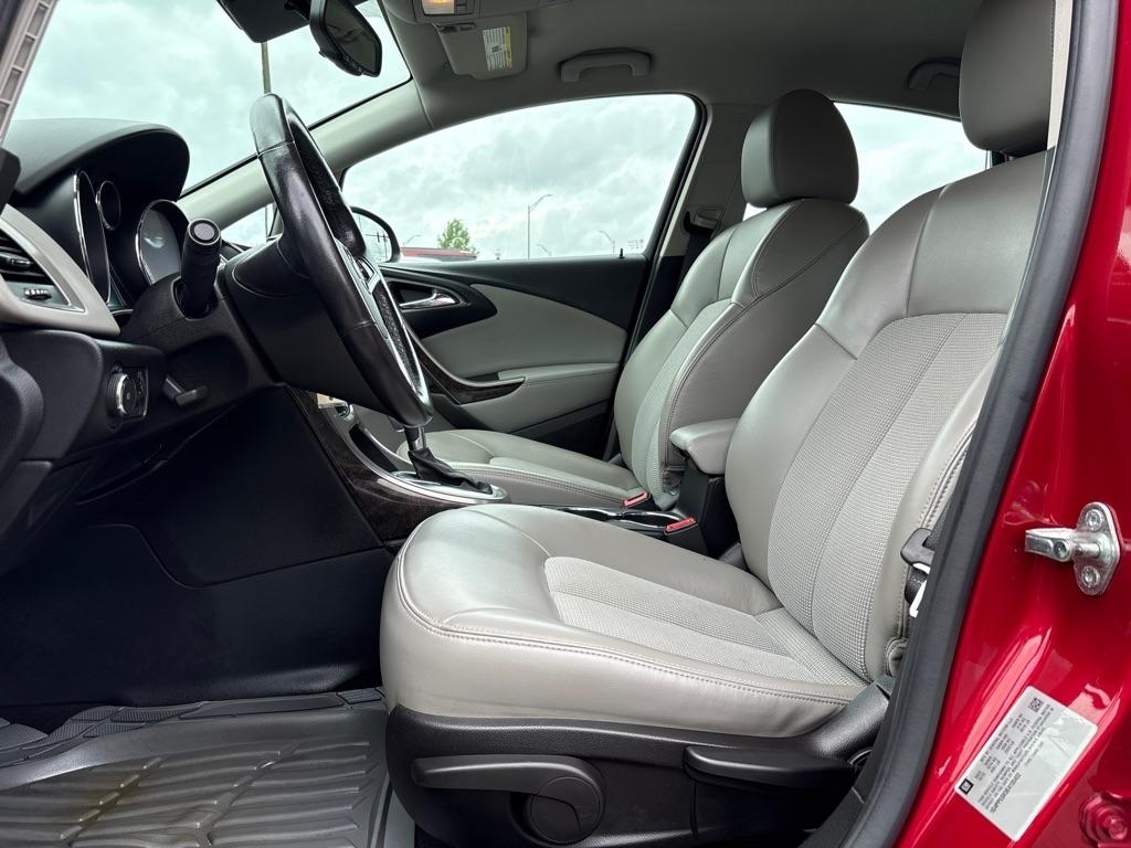Buick Verano 4dr Sdn 2014