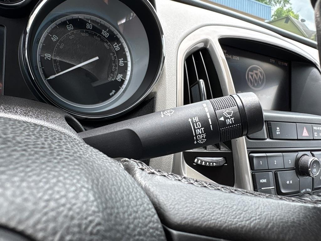 Buick Verano 4dr Sdn 2014