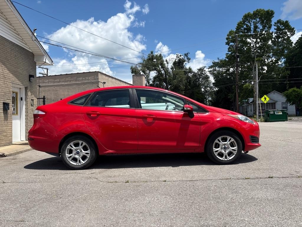Ford Fiesta 4dr Sdn SE 2014