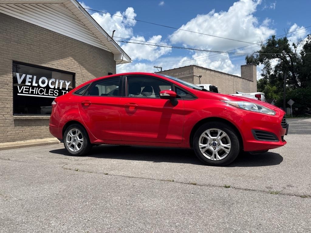 Ford Fiesta 4dr Sdn SE 2014